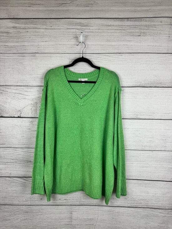 Cato Sweaters - Cato Plus Size Green Knit V-Neck Sweater Size 26/28W